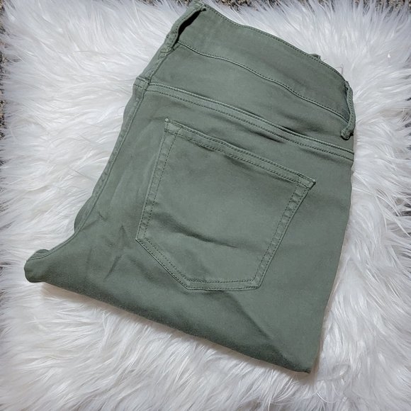 Maurices Khaki Army Green Stretch Jeggings Size Small - Picture 9 of 16